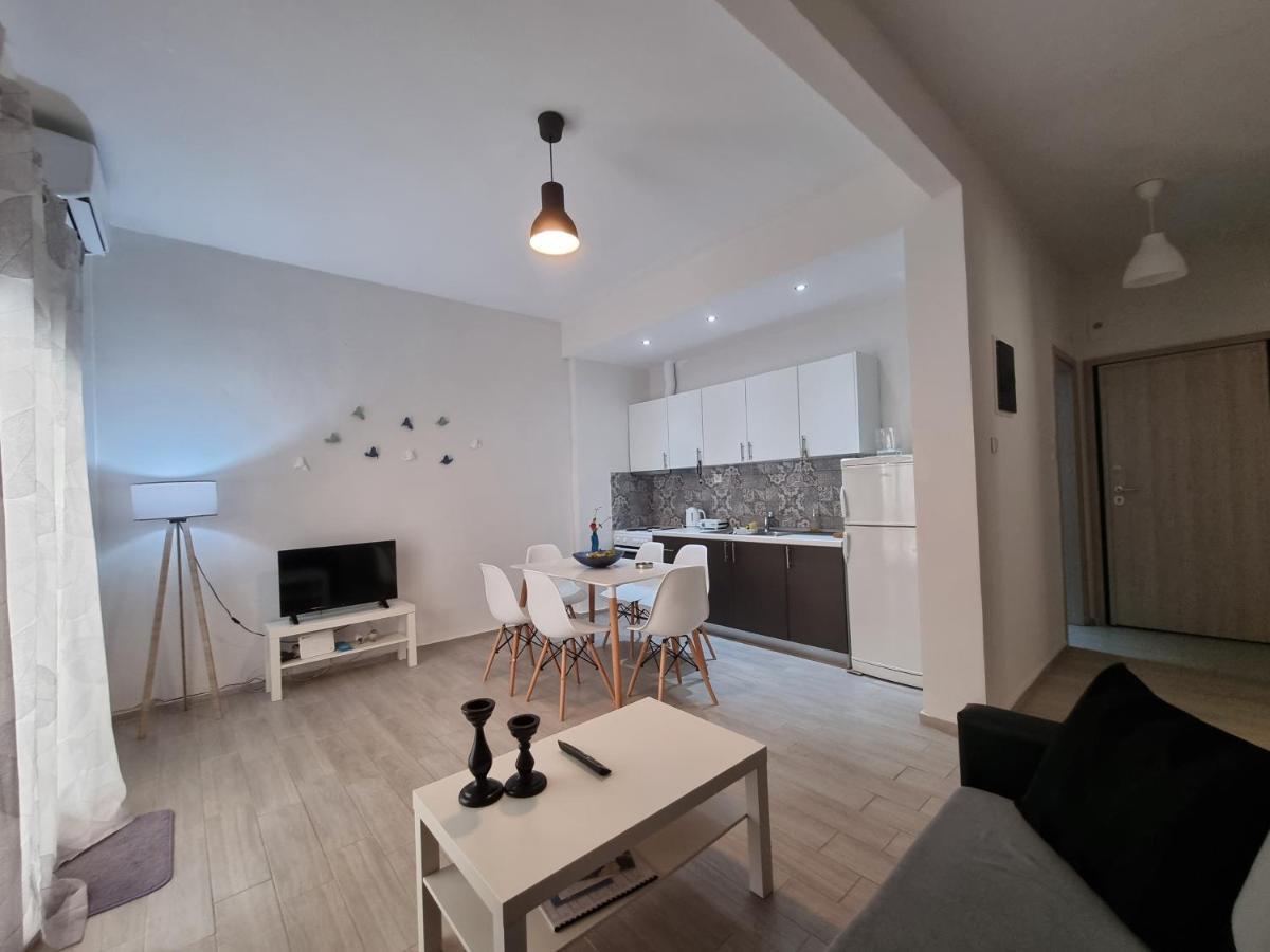 Cosy And Modern Appartment In Olympiada Buitenkant foto